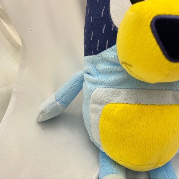 Bluey Plush Blue Heeler Puppy Dog Disney 11” - Picture 9 of 14